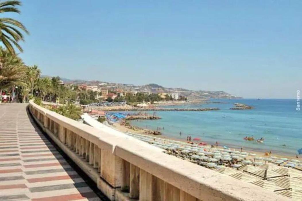 Appartamento Con Giardino A Pochi Minuti Dal Mare - #EssenzedimareSan Remo Exterior foto