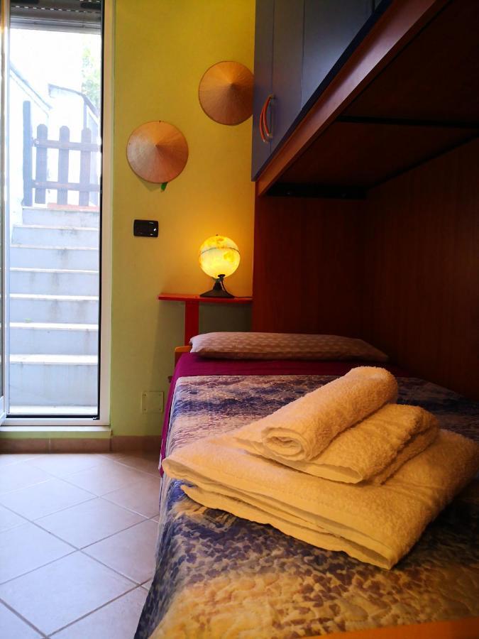 Appartamento Con Giardino A Pochi Minuti Dal Mare - #EssenzedimareSan Remo Exterior foto